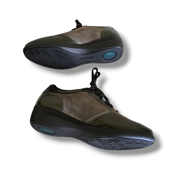 STONEFLY Women's Brown Patent Leather/Suede  Sneaker Wedged Shoes - Picture 5 of 16